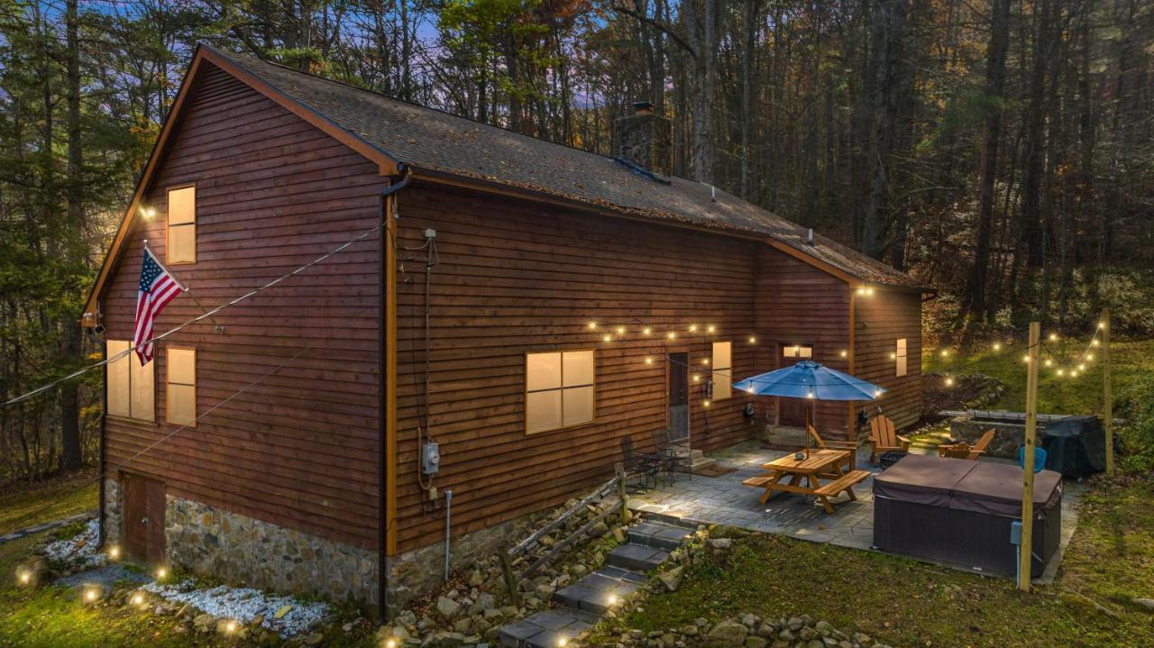 Sleepy Hollow 5Br Cabin - National Park 7 Min, Hot Tub, Fire Pit, Sleeps 12 Лурей Экстерьер фото